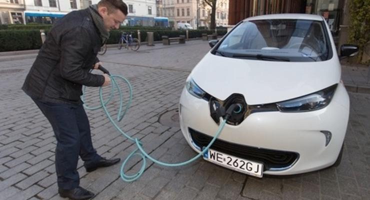 W Krakowie będzie wypożyczalnia aut elektrycznych 