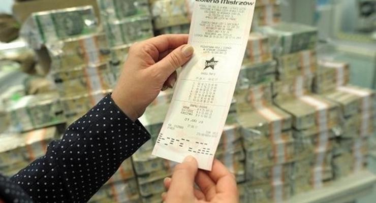 Mieszkaniec Żabna rozbił pulę w Lotto