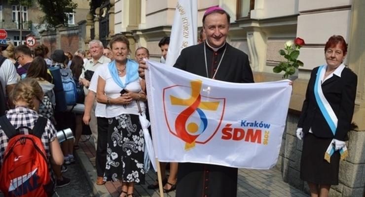 Biskup tarnowski wspiera wolontariuszy