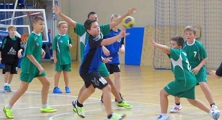 Turniej Piłki Ręcznej Chłopców wygrany przez bochnian