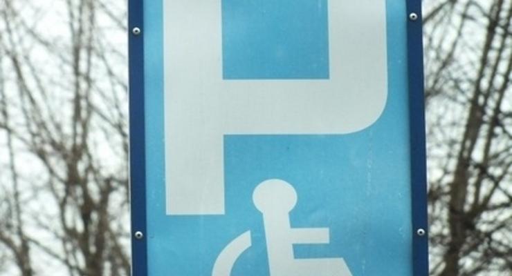 Władza daje zły przykład kierowcom