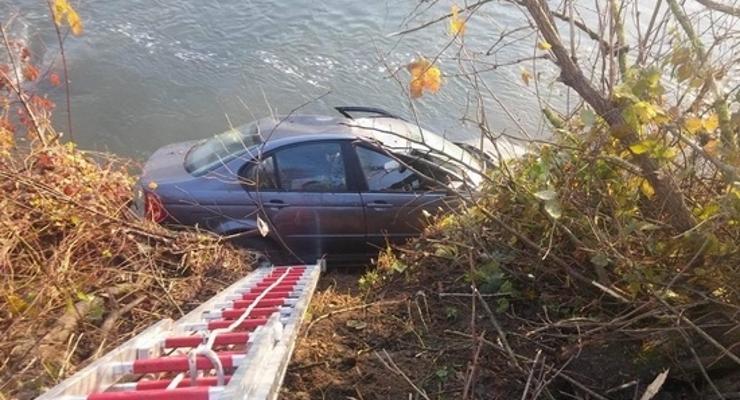 Dobczyce: omal nie wpadł z autem do rzeki