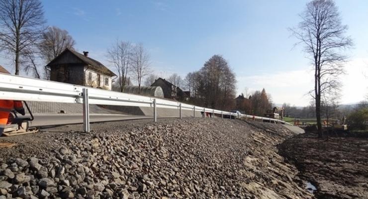 Ustabilizowali osuwisko w Trzcianie