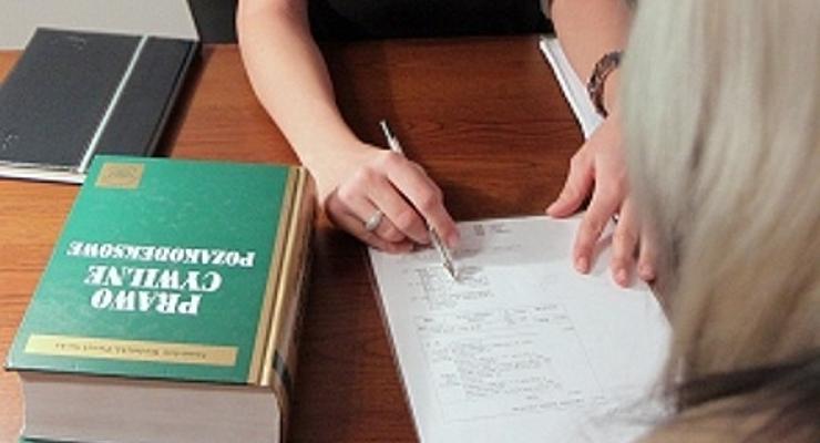 Prawie 1000 osób skorzystało z porad prawnych