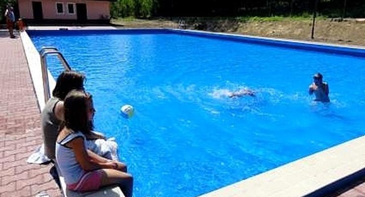 Basen w Łąkcie już czynny 
