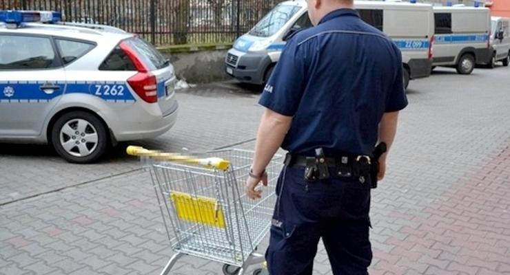 Wpadła amatorka wózków sklepowych