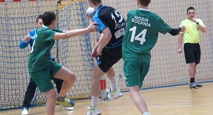 Pracowita końcówka sezonu piłkarzy ręcznych