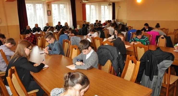 Młodzież zapobiega pożarom – eliminacje w Rzezawie