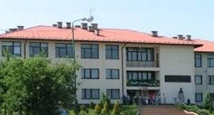  30  komputerów leżało odłogiem w łapanowskiej szkole