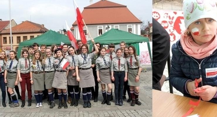 Rozdawane flagi, biało-czerwone policzki - radosny 2 Maja