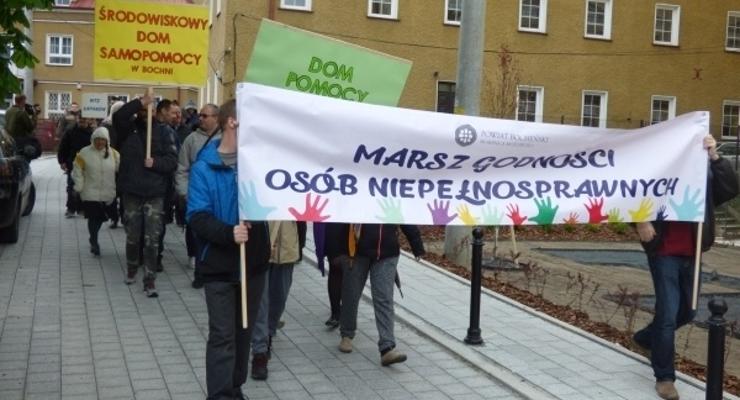 Niepełnosprawni przeszli w marszu godności