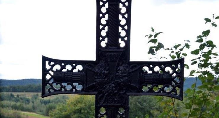 W Rajbrocie odnowiono cmentarz wojenny