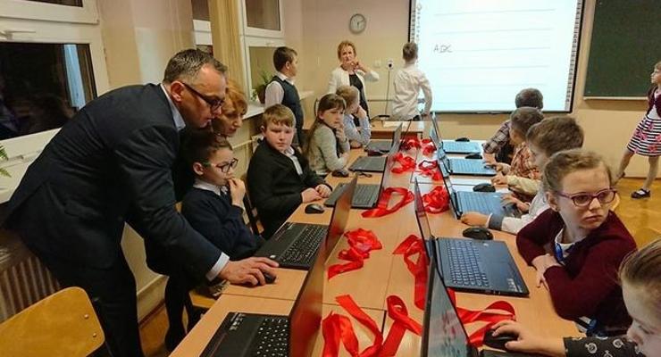  W Stanisławicach dwie pracownie komputerowe