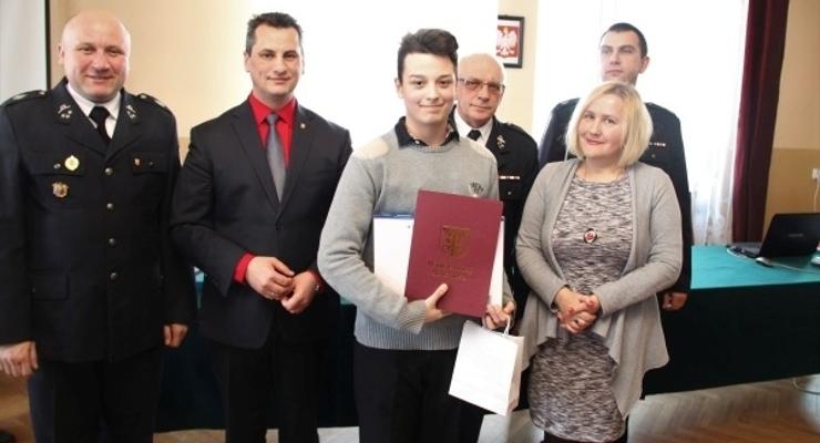 Rzezawa: Turniej Wiedzy Pożarniczej z nagrodami