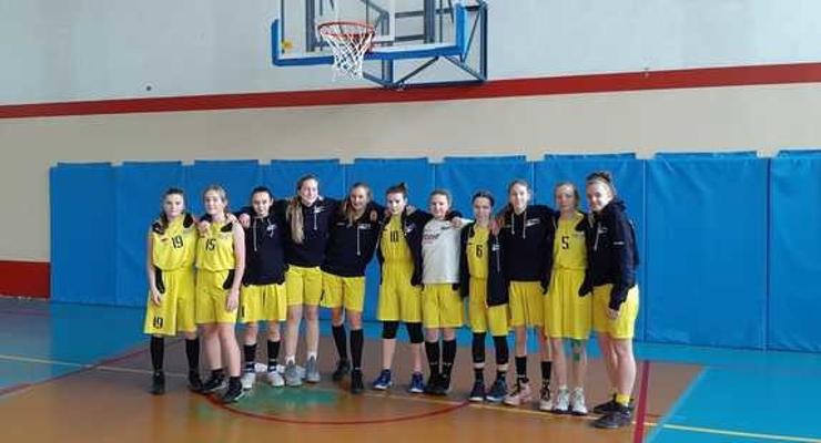 Koszykówka: nasze kadetki wygrały z Cracovią