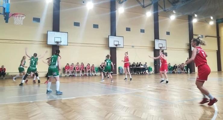 Contimax MOSiR Bochnia wicemistrzem 2 ligi kobiet