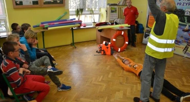 Lekcje z ratownikami WOPR