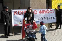 Kraków: wielka demonstracja w obronie wolności mediów