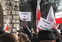 Kraków: wielka demonstracja w obronie wolności mediów