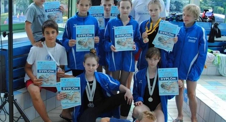 Kolejne tytuły młodych pływaków