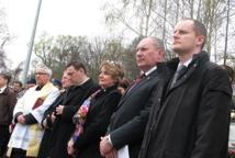Trzecia tablica katyńska odsłonięta