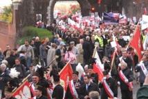 Tłumy w rocznicę pogrzebu pary prezydenckiej (foto)