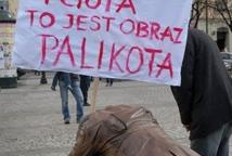 Rynek-tęgie lanie dla Janusza Palikota