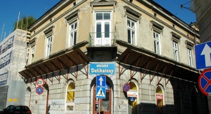 Radny Wojciech Cholewa krytykuje burmistrza