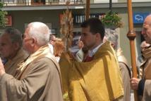 „Ciebie Boga wysławiamy!”-Boże Ciało na ulicach Bochni