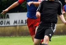  Świętowali awans mimo ulewy
