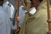 Bp Andrzej Jeż z obawą o nowych pokoleniach
