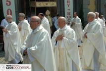Bp Andrzej Jeż z obawą o nowych pokoleniach