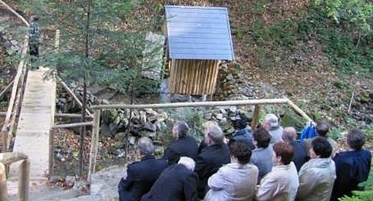 Uroczystość przy żegocińskich źródłach