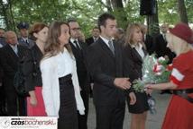 Symboliczne pojednanie nad mogiłami żołnierzy Września
