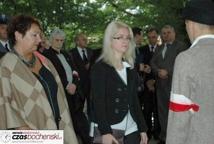 Symboliczne pojednanie nad mogiłami żołnierzy Września