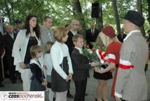 Symboliczne pojednanie nad mogiłami żołnierzy Września