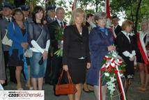 Symboliczne pojednanie nad mogiłami żołnierzy Września