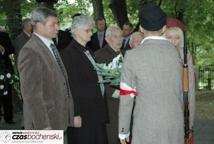 Symboliczne pojednanie nad mogiłami żołnierzy Września