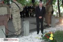 Symboliczne pojednanie nad mogiłami żołnierzy Września