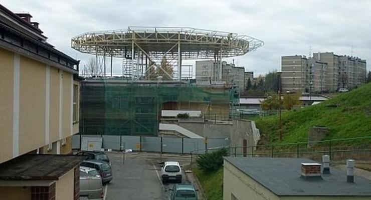 "Gniazdo" dla śmigłowców rośnie w oczach