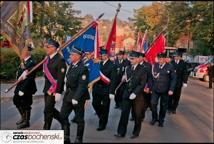 Strażacy w marszu do Bazyliki (foto)