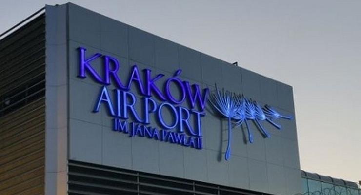 Rekordowy listopad na Balicach