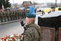 73 rocznica zbrodni w katyńskim lesie-odsłonięto kolejną tablicę