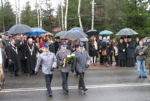 73 rocznica zbrodni w katyńskim lesie-odsłonięto kolejną tablicę
