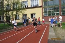 „5” i „4” awansują w czwórboju lekkoatletycznym