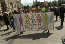 Kraków: pojedynek na  marsze