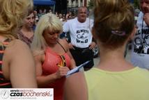 Strongman: bochnianie prężyli muskuły (foto)