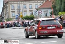 Rajd Ziemi Bocheńskiej: sportowe emocje w centrum Bochni