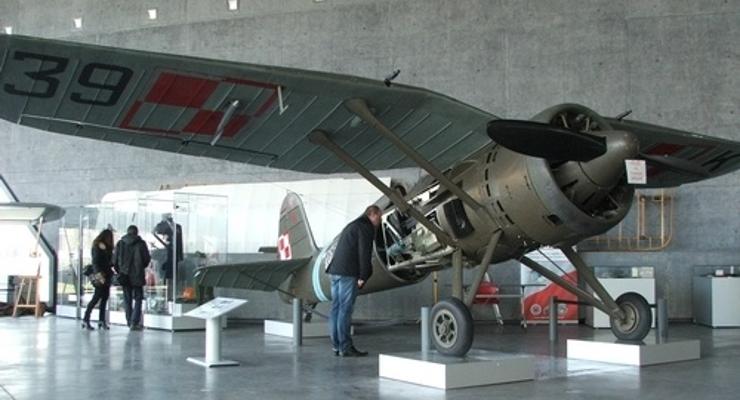 Seanse filmów lotniczych w Muzeum Lotnictwa 