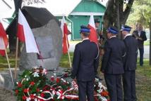 Damienice: Odsłonięto Pomnik Ofiar Zbrodni Katyńskiej